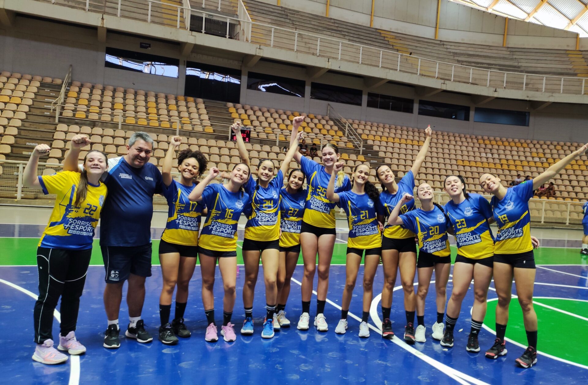 handebol campeão_sorriso