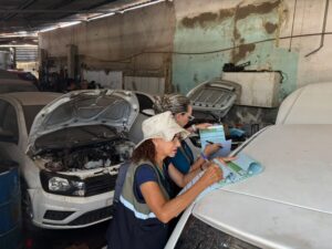 Operação “Mobilidade em Ordem” desobstrui vias e calçadas tomadas por sucatas em Cuiabá