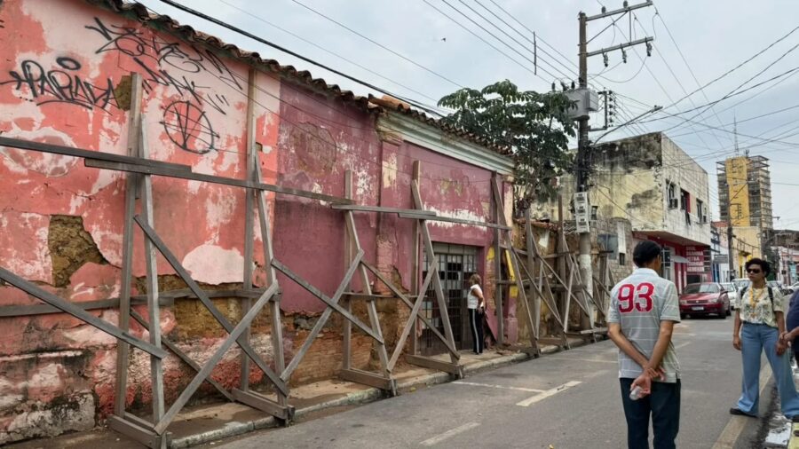 Casarões do Centro Histórico de Cuiabá passam por devassa técnica para barrar risco de desabamento com as chuvas