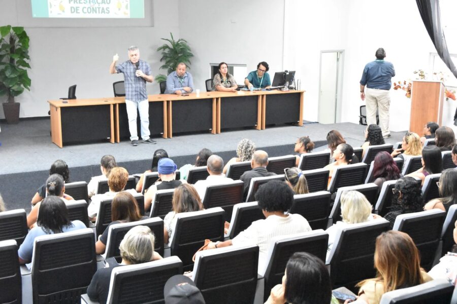 Cuiabá treina diretores de 172 escolas para liberar verba emergencial e descentralizar reparos físicos