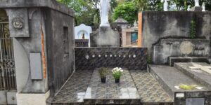 Polícia de SP investiga venda de dados de mortos a funerárias