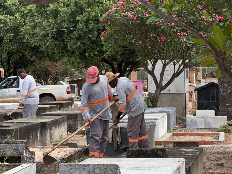 Prefeitura de Sinop inicia preparação do Cemitério Santo Antônio para o Dia de Finados